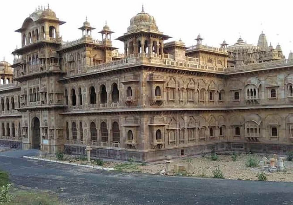 Nitya Cab route to Morbi